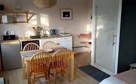 Studio et parking acces direct Nantes